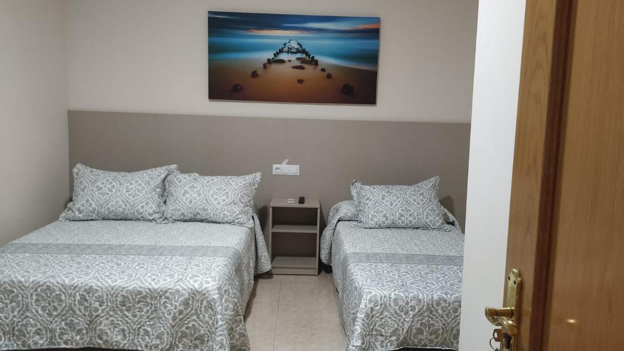 Chambre Triple avec Salle de Bains Privative